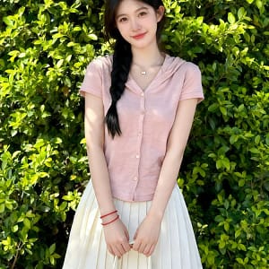2026 Hot Summer Outfit: Gentle Style Trendy Hooded Button-Up Short Sleeve T-shirt + White Pleated Skirt Two-Piece Set for Women
